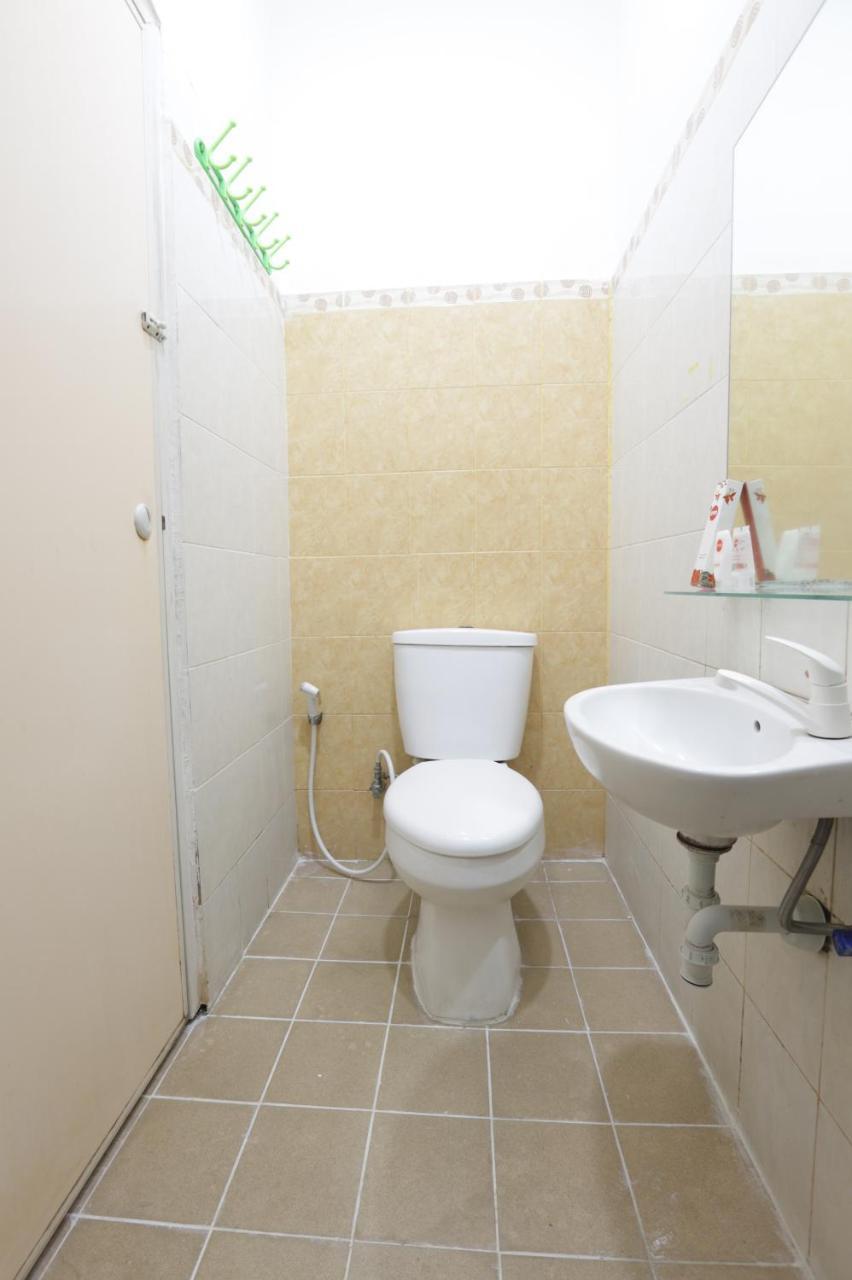 Oyo 345 Wynne Residence ジャカルタ エクステリア 写真