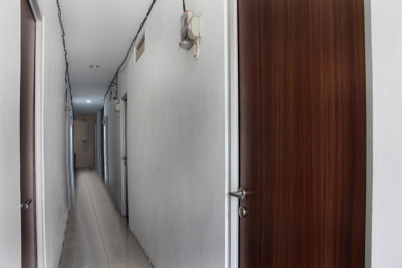 Oyo 345 Wynne Residence ジャカルタ エクステリア 写真